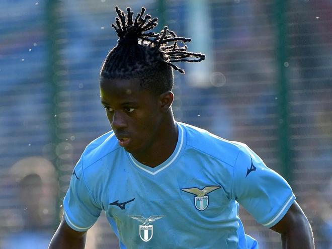 映了球员表 映了球员表